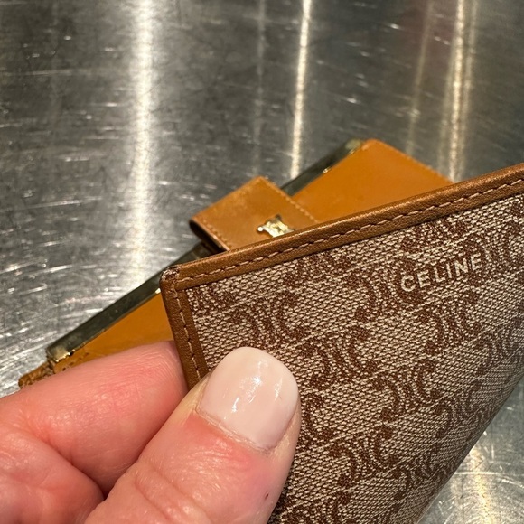 Celine wallet (price firm unless bundled) - Picture 9 of 15